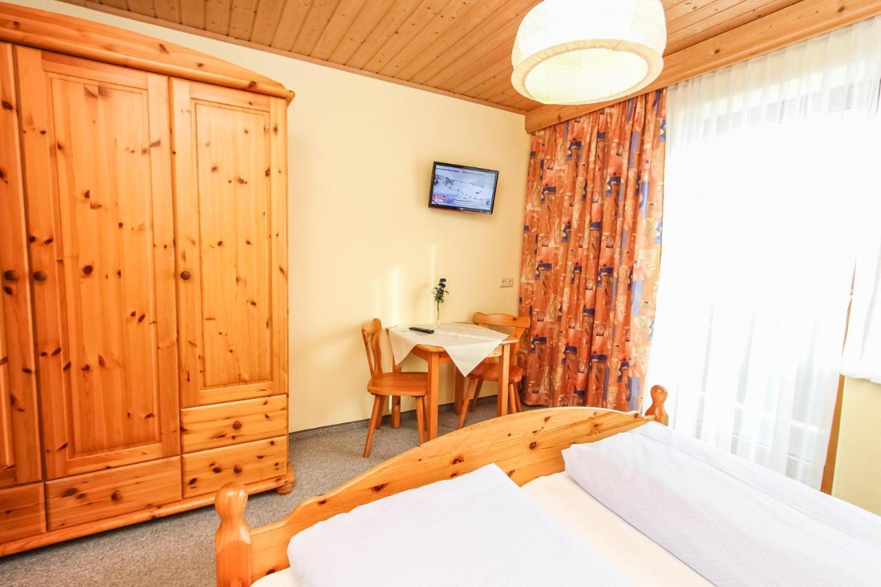 Schneiderbauer Bed & Breakfast Waidring Dış mekan fotoğraf
