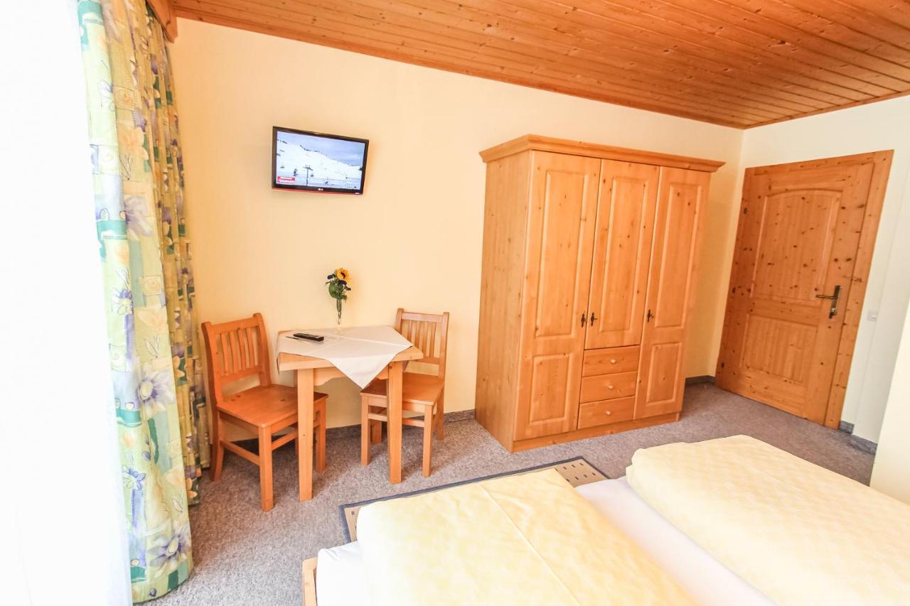 Schneiderbauer Bed & Breakfast Waidring Dış mekan fotoğraf