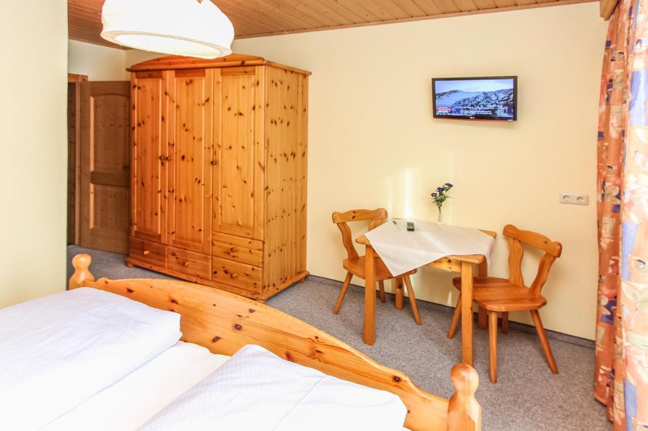 Schneiderbauer Bed & Breakfast Waidring Dış mekan fotoğraf